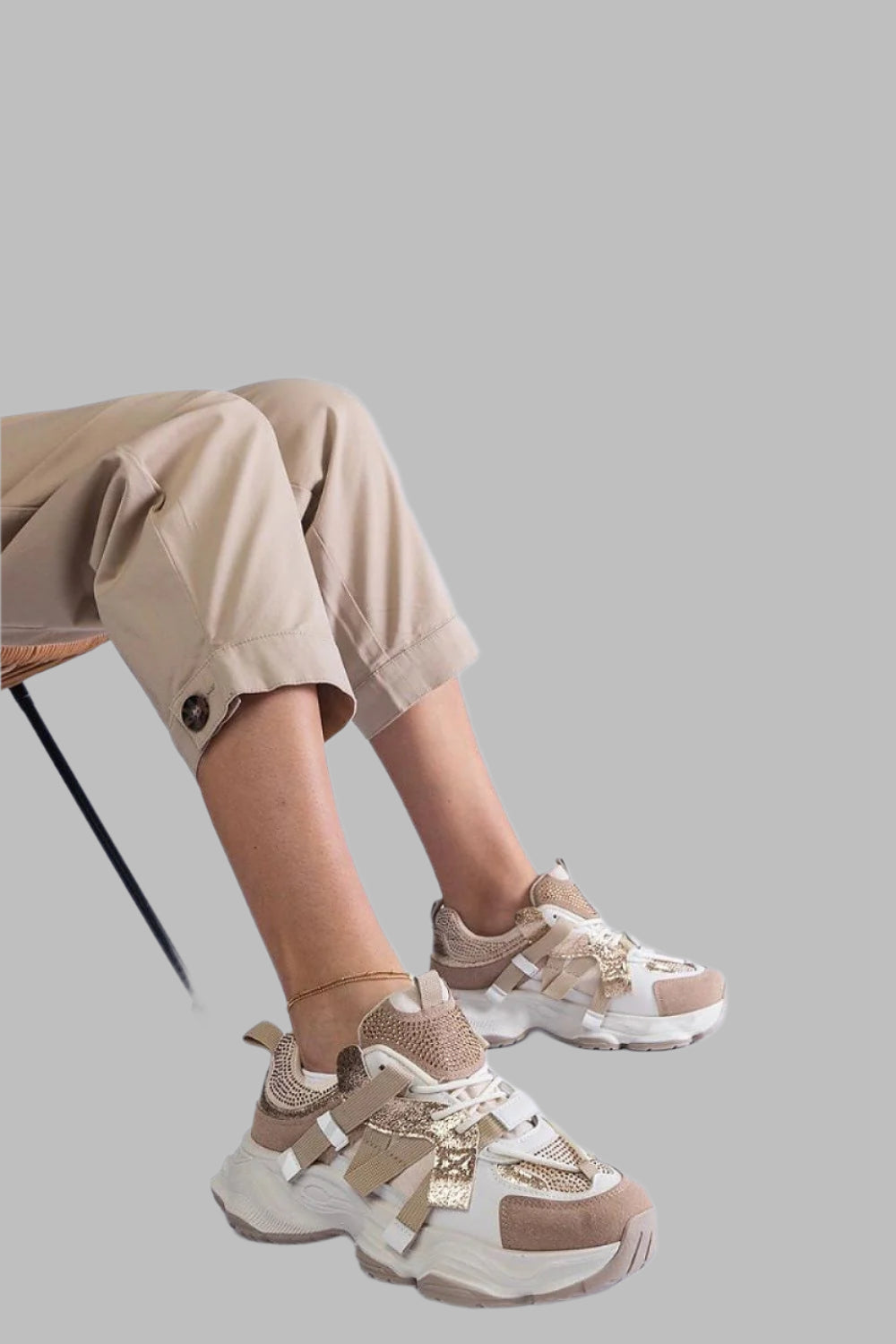 Sneakers model 207118 Solea