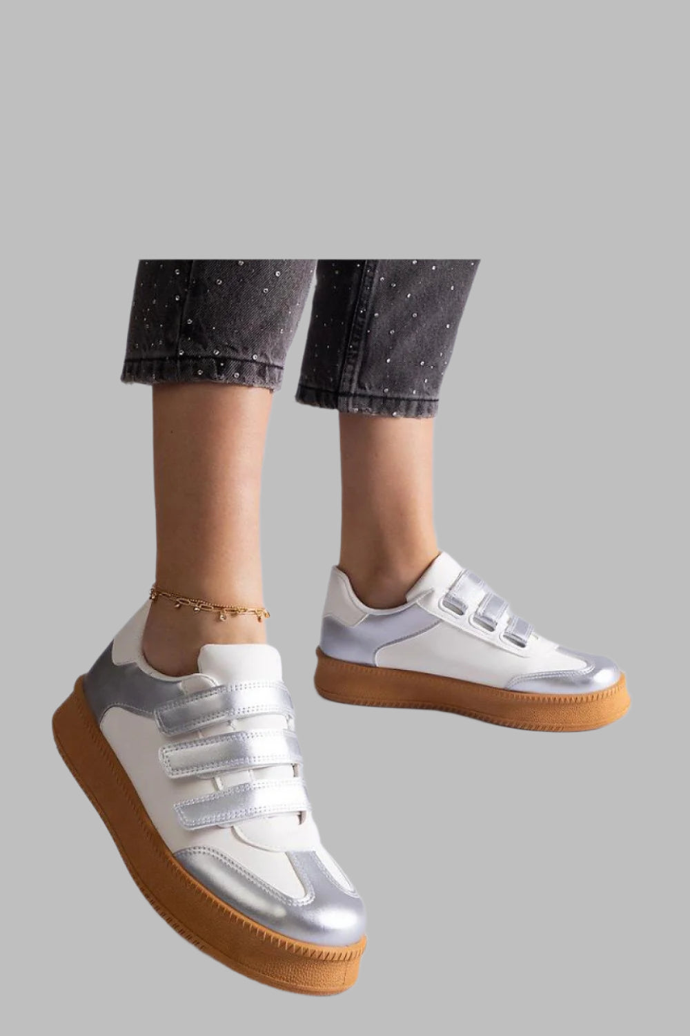 Sneakers model 207187 Solea
