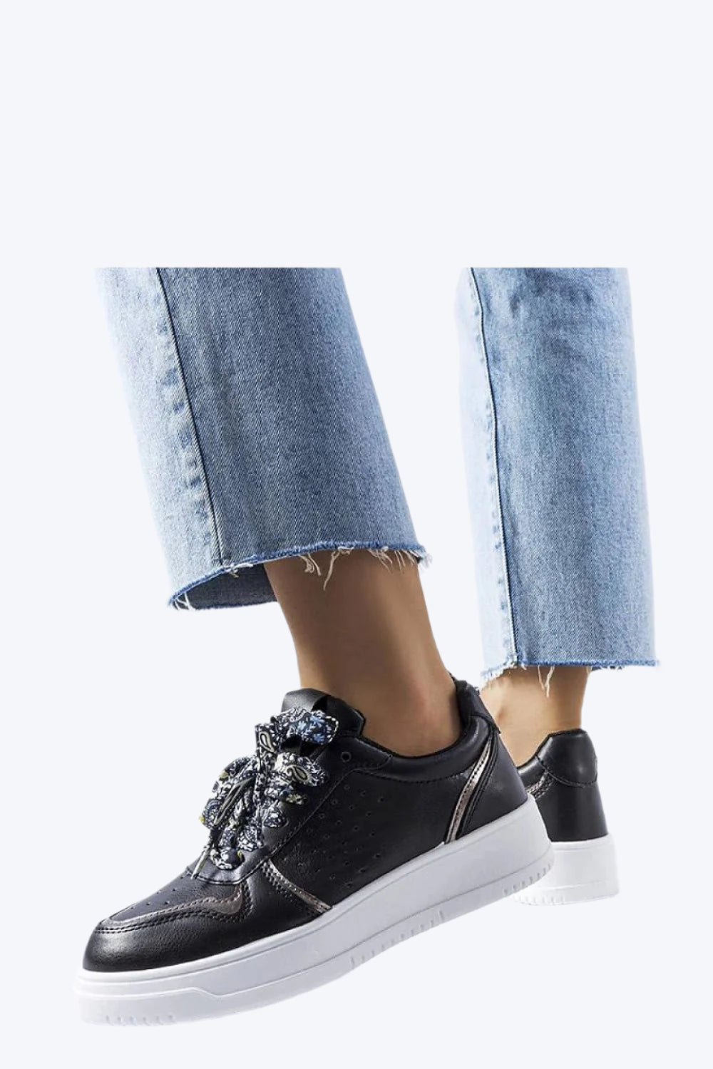 Sneakers model 207948 Solea
