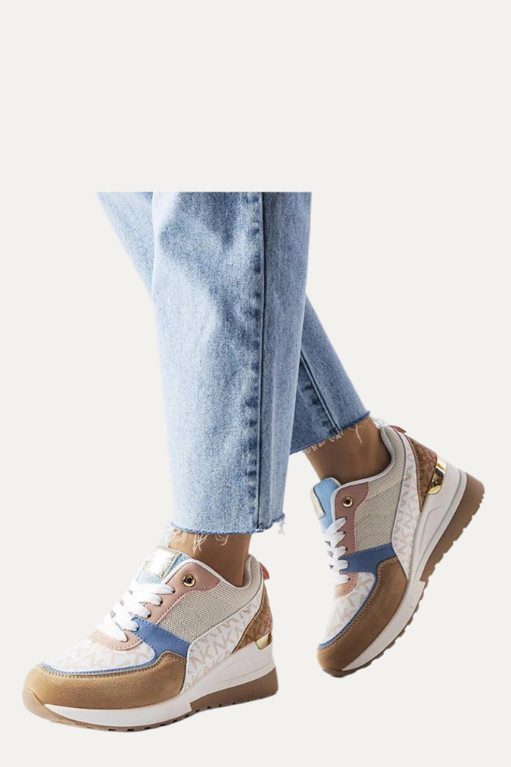 Sneakers model 207951 Solea