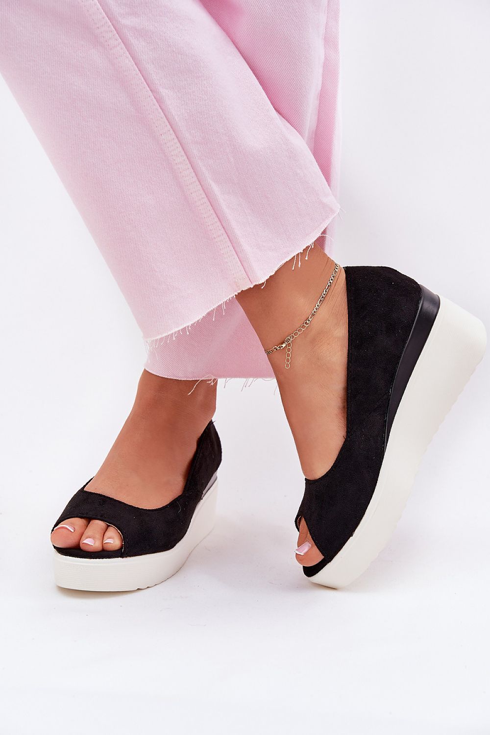 Buskin model 214986 Step in style