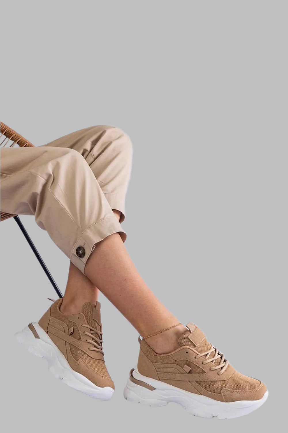  Sneakers model 207132 Solea 