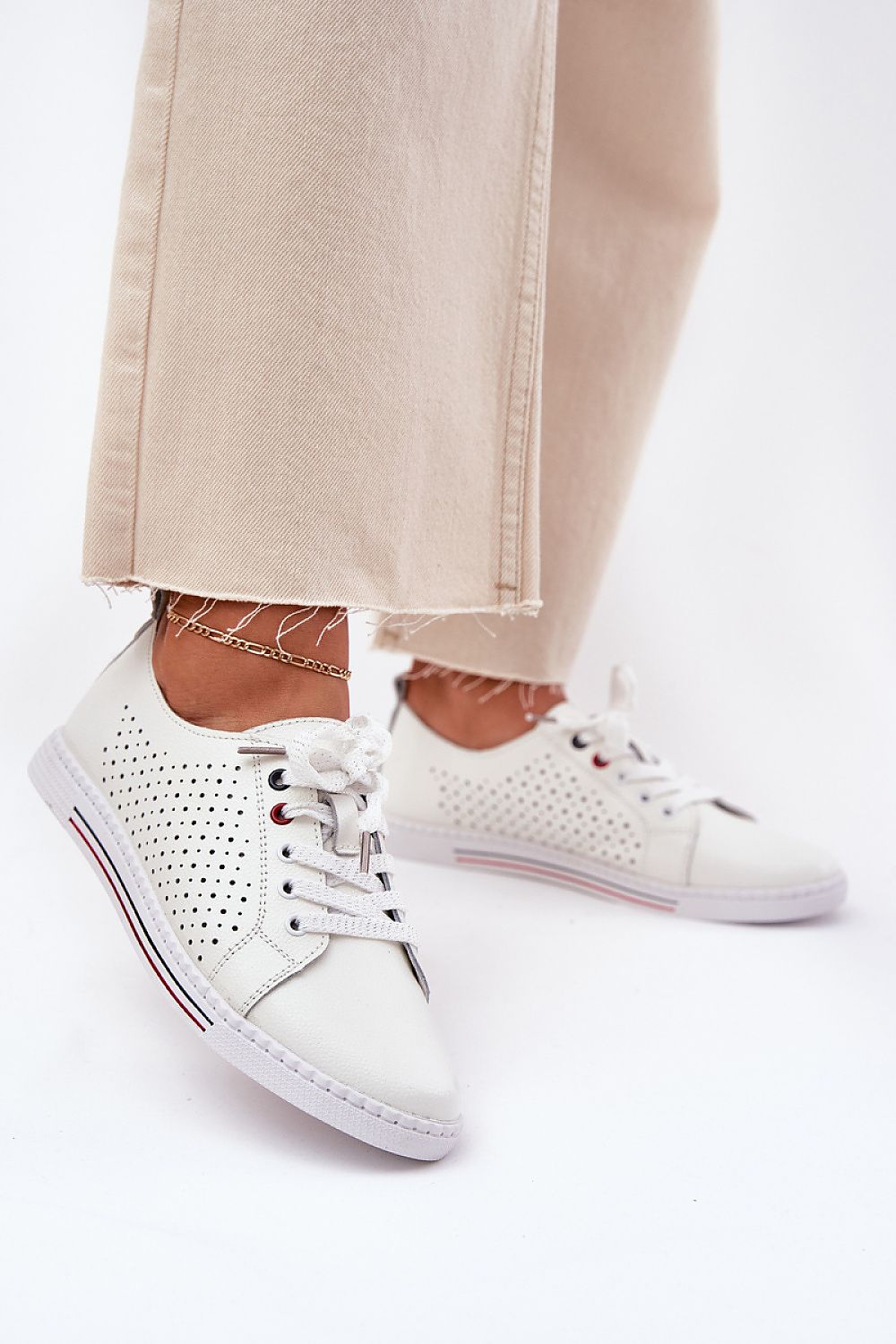  Half shoes model 213484 Step in style 